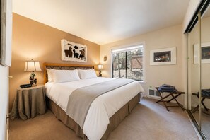 1 bedroom, WiFi (free), bed sheets