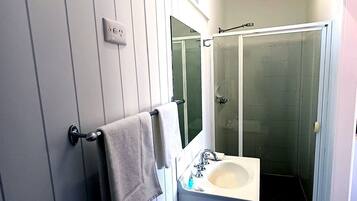 Shower, free toiletries, hair dryer, towels