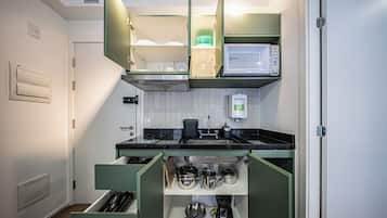 Basic Apartment | Private kitchen