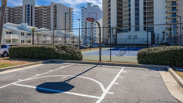 Unclassified image, 1 of 64, button - Phoenix Viii 81003 3 Bedroom Condo (Orange Beach)