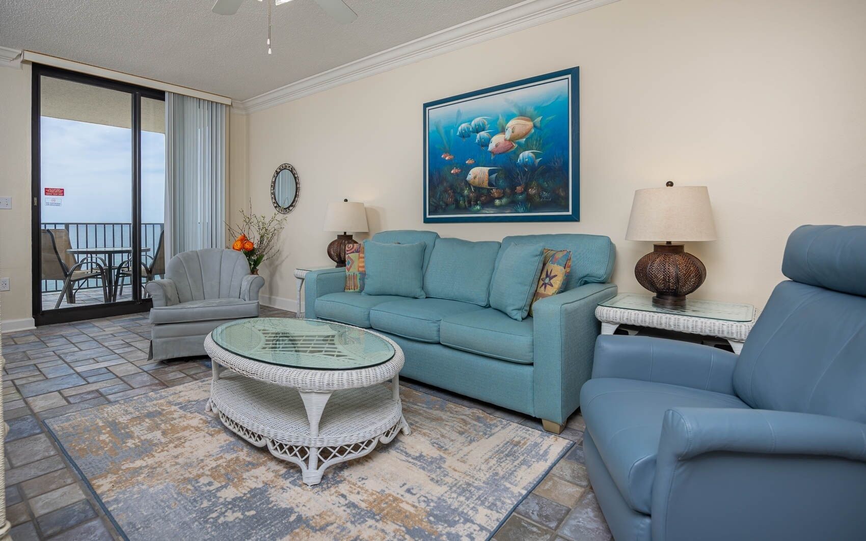 Condo, 1 Bedroom | Living area
