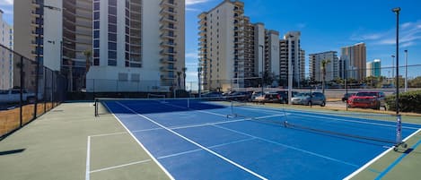 Apartamento, 3 habitaciones | Cancha deportiva
