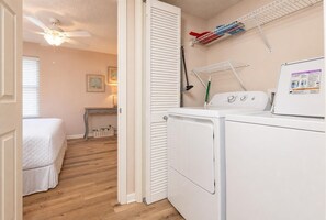 Room - Phoenix Vii 71001 3 Bedroom Condo (Orange Beach)