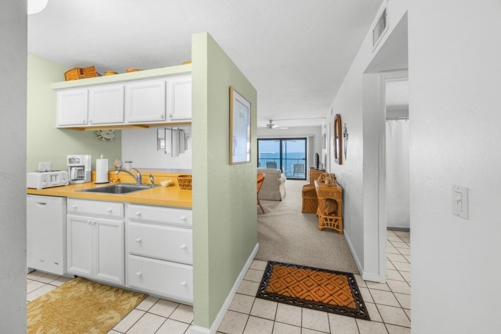 Condo, 2 chambres | Intérieur