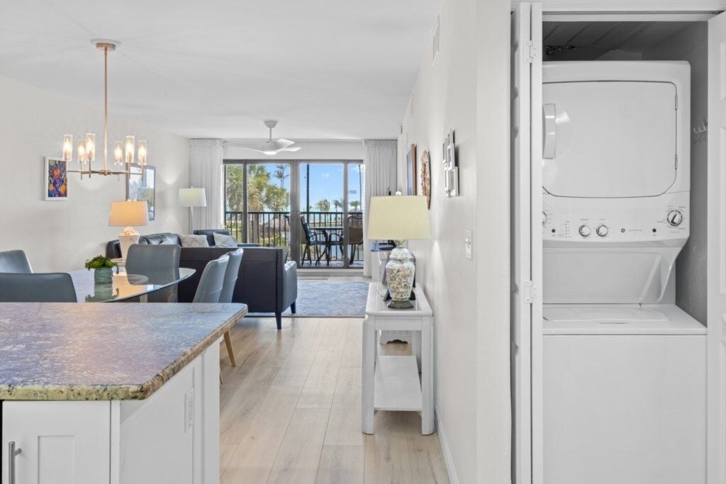 Condo, 2 Bedrooms | Interior