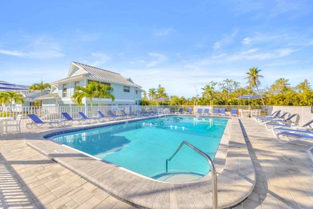 Condo, 2 Bedrooms | Pool