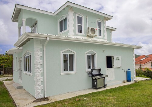 Kaz Olivia 2 Villa