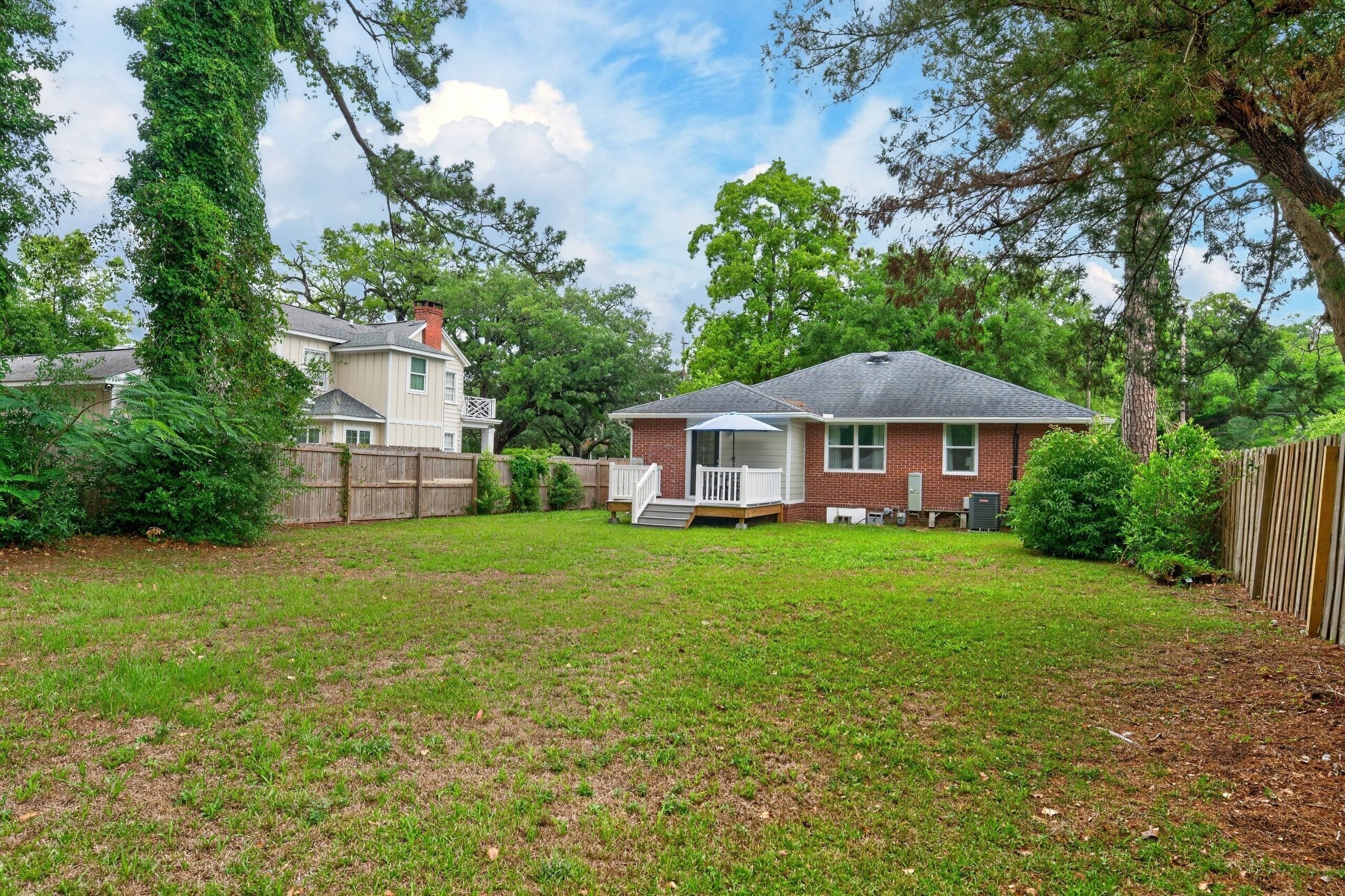 House, 3 Bedrooms | Exterior