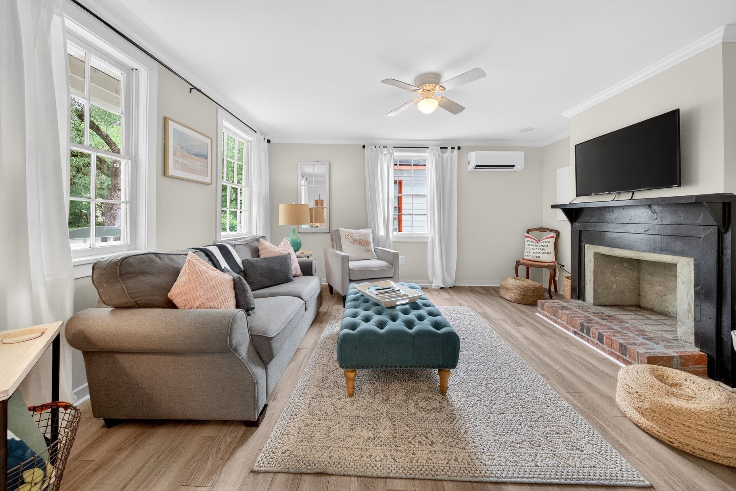 House, 2 Bedrooms | Living area | Smart TV