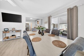 Nhà, 3 phòng ngủ | Khu ăn uống