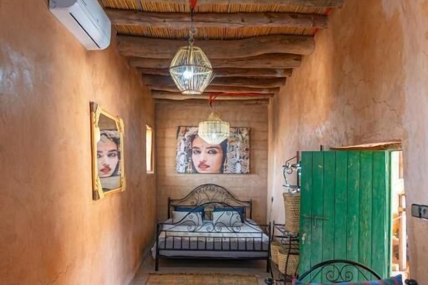 Comfort Triple Room, Courtyard View | Iron/ironing board (on request), WiFi (free)