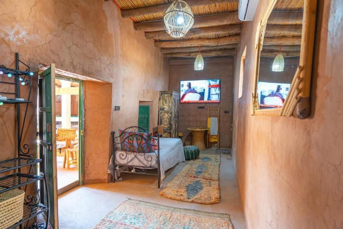 Comfort Triple Room, Courtyard View