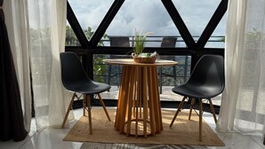 Interior - Soothing Dome with Mountain Views, Proyector and Private Fire Pit (Alto San Juan)