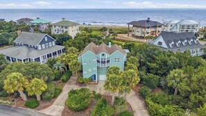 Exterior - Steps from the ocean in Debordieu (Georgetown)