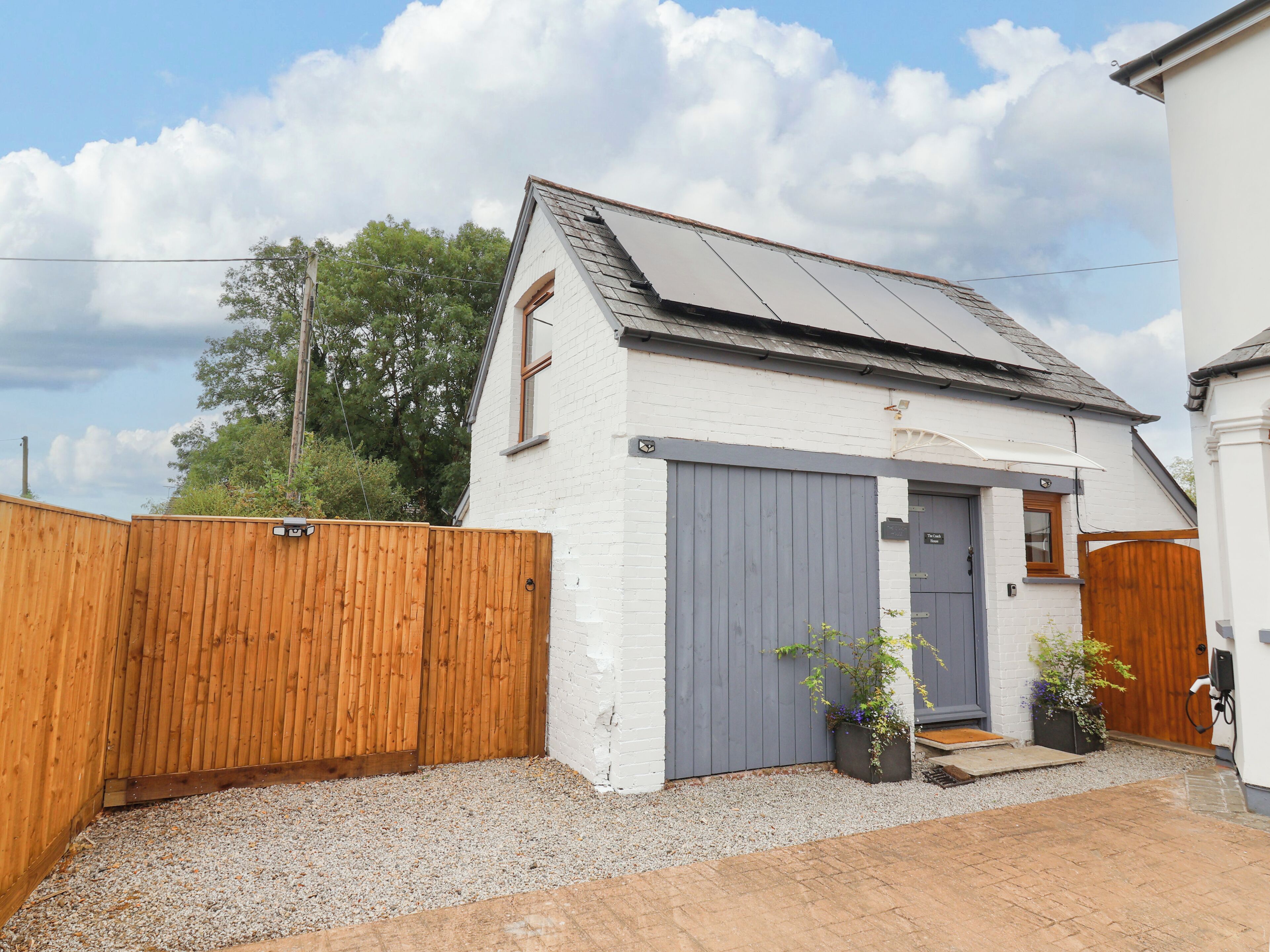 Cottage | Exterior