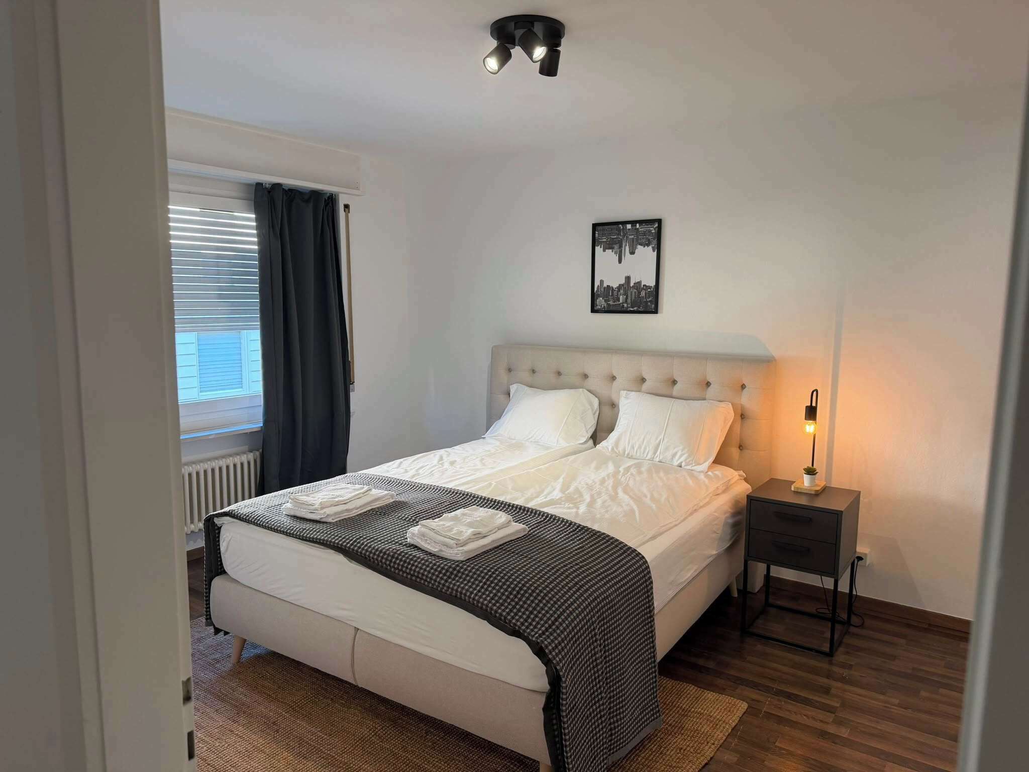 1 chambre, fer et planche à repasser, Wi-Fi, draps fournis