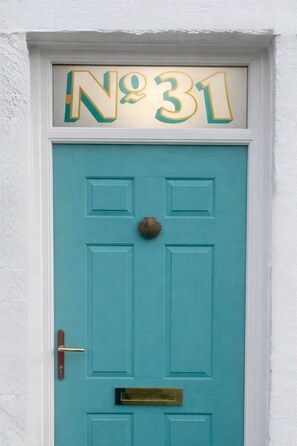 Exterior detail - This Must Be The Place - Ayr (Ayr)