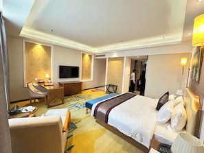 Phòng đơn Deluxe | Két bảo mật tại phòng, bàn, bàn ủi/dụng cụ ủi quần áo 