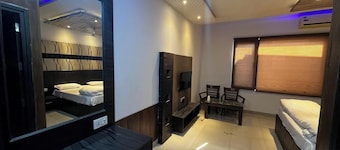 Alitus Hotel in Nangal