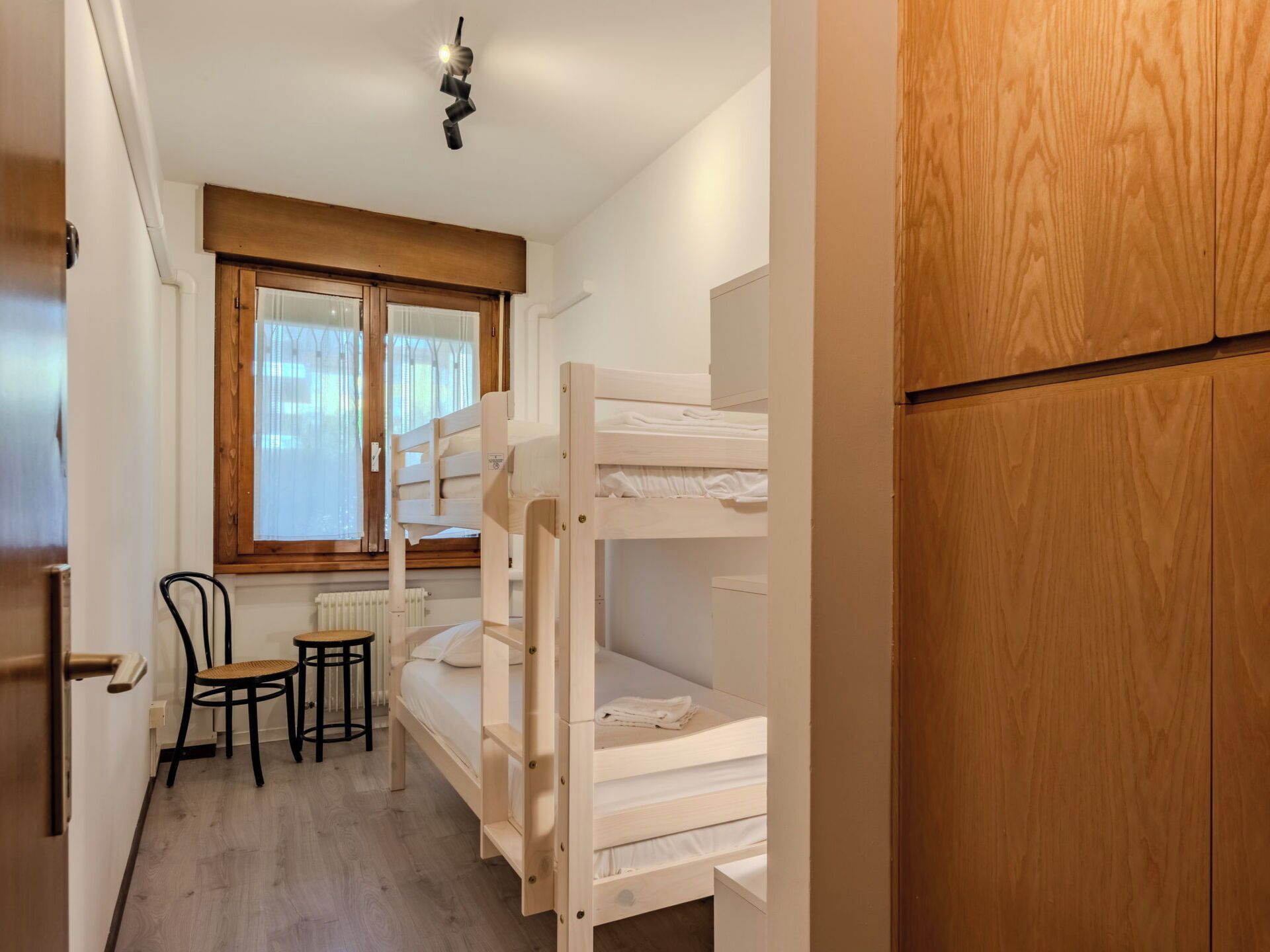 Sol, Design Intérieur, Sol, Plafond, Appartement, Tache De Bois, Dur, Dortoir, Chambre, Hôtel