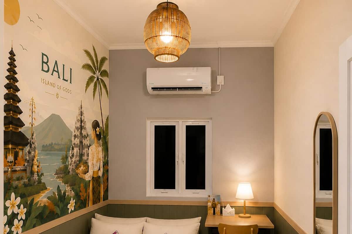 Superior Room | Desk, laptop workspace, free WiFi