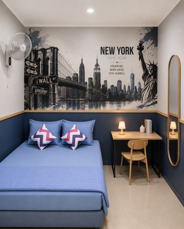 Standard Room | Desk, laptop workspace, free WiFi