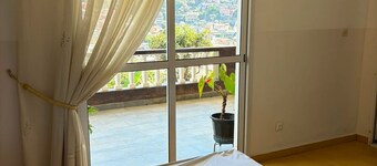 Fully furnished apartment with a panoramic terrace and a view of the Rova