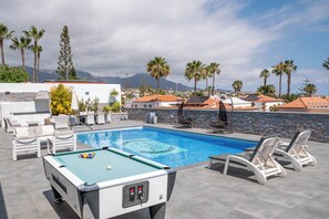 Pool - Luxury 5-Bed Villa with Heated Pool, Rooftop Terrace & Sea Views (Callao Salvaje)