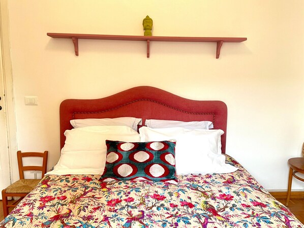 Room - Vatican Room for 2 in Prati with Private Bathroom (Rome)