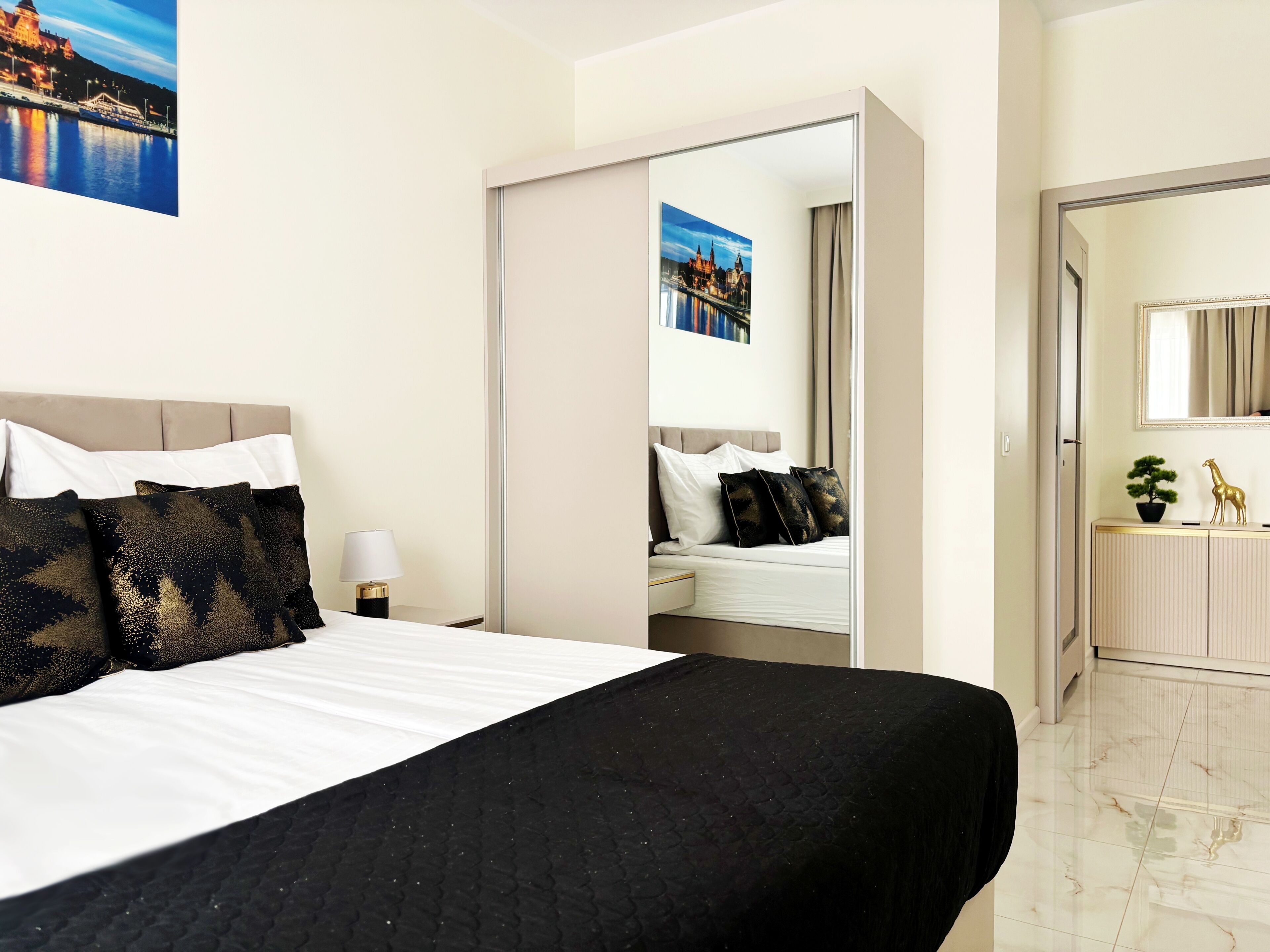 Comfort Apartment, Balcony, River View