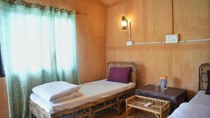 Room - Cradle of Life (Rishikesh)