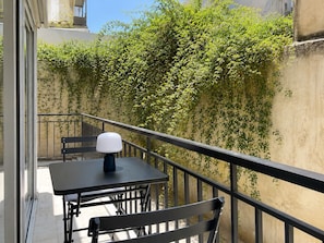 Outdoor dining - Nea Smyrni Signature Stay by ΜΡS (Nea Smirni)