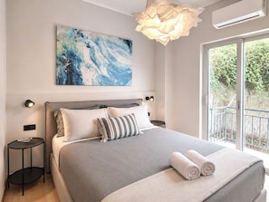 Room - Nea Smyrni Signature Stay by ΜΡS (Nea Smirni)