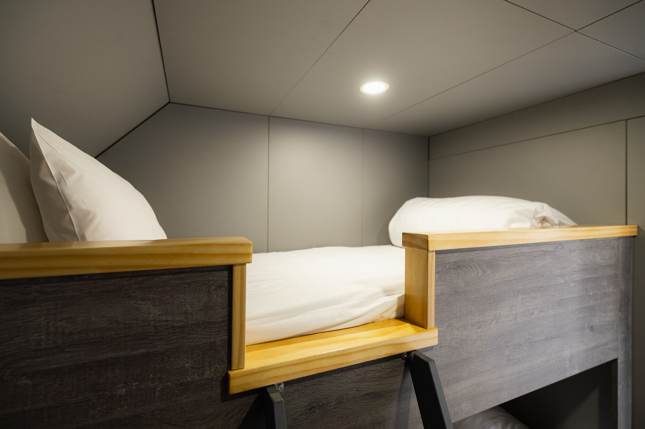 Superior Cabin, Private Bathroom | WiFi (free)