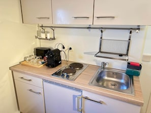 Private kitchen - City Apartment Near Schlossberg (Graz)