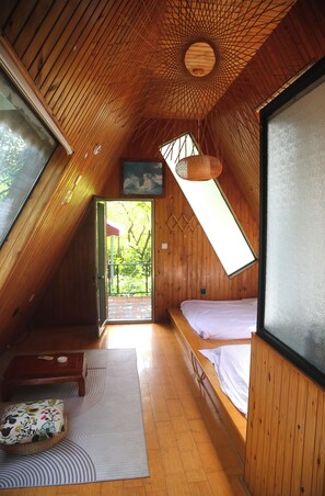 Studio Keluarga, pemandangan halaman | Wi-Fi gratis