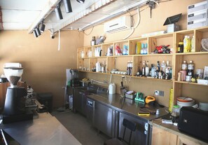 Cafe