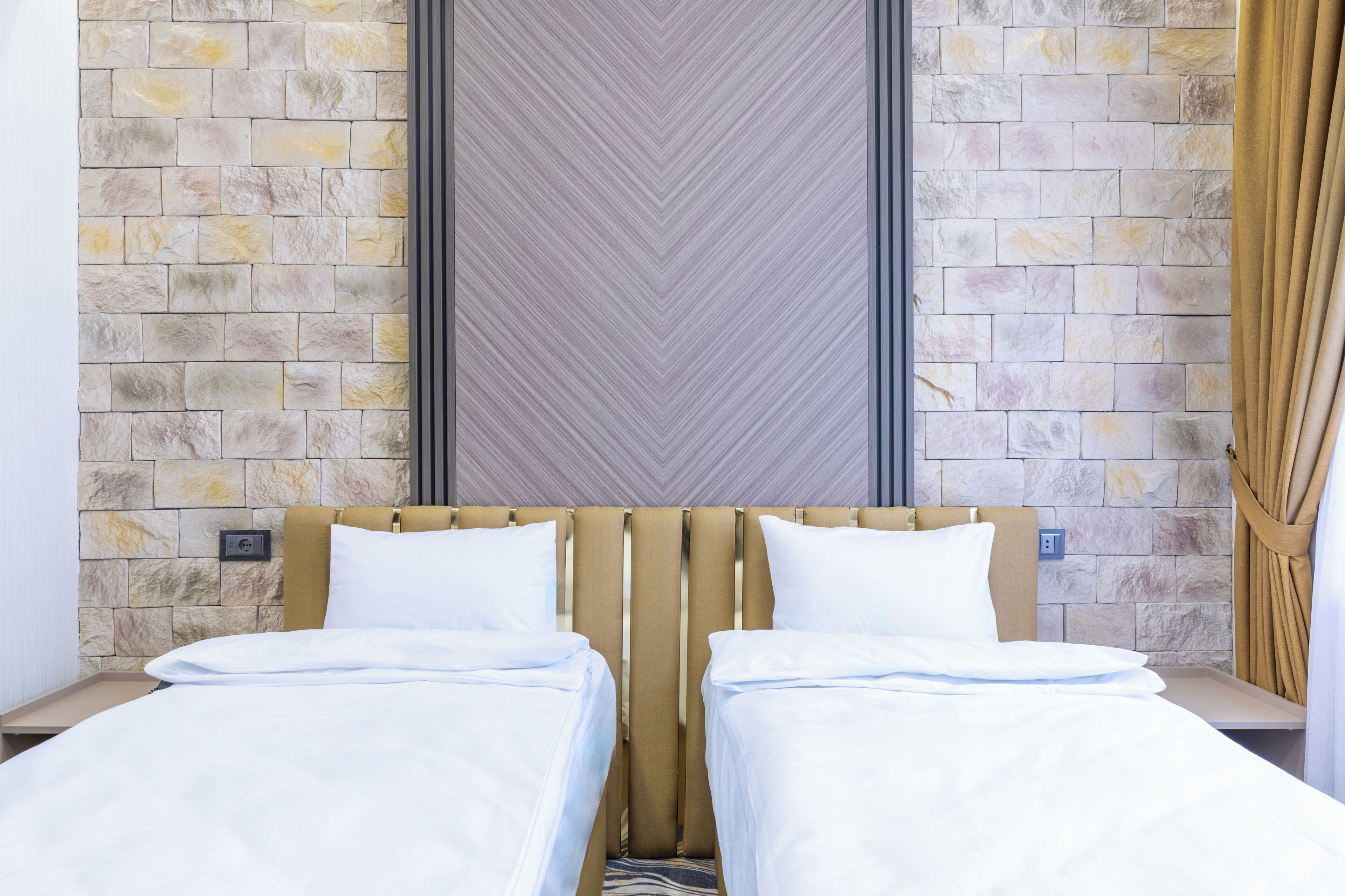 Ropa de cama hipoalergénica y minibar 