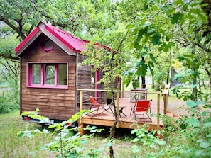 Outdoor dining - Tiny house à Lalbenque (Lalbenque)