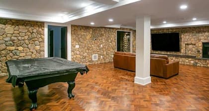 Laurel Ridge | Stone Estate