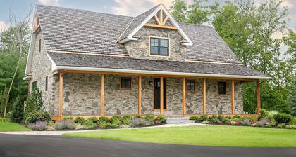 Laurel Ridge | Stone Lodge