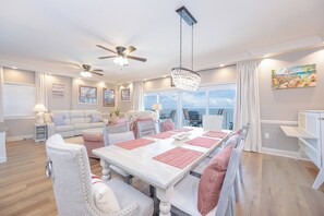Dining - Westwind 901 | Gulf-Front Corner Condo (Gulf Shores)