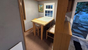 Dining - Ferien auf dem Bauernhof im eigenen Tiny House (Espelkamp)