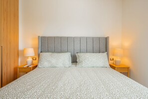 Room - 2-bedroom with Lagoon and Pool View (Bavaro)