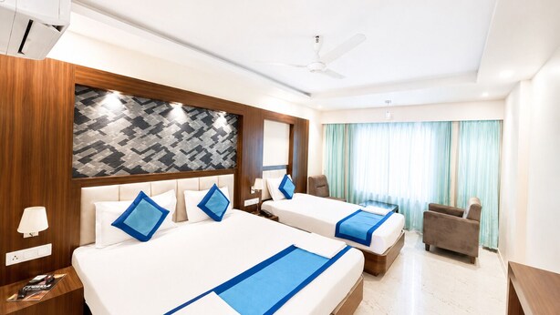 Superior Triple Room - Ambika Inn - near Temple & Sea Beach (Puri)