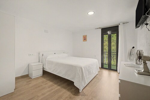 Apartment 'Ca La Selma' with Balcony and Wi-Fi