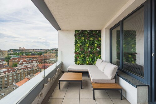 Design & Panoramic View - Central BA