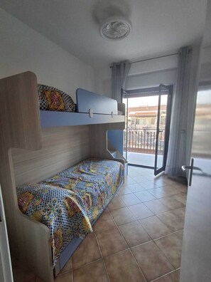2 Schlafzimmer, Internetzugang, Bettwäsche