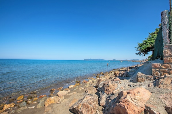 Maison familiale, 3 chambres, 2 salles de bains (Villa Janela Escape & Retreat, 30m) | Plage