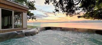 [VILLA-29] Spa, Sauna, Sunset & Waterfront View